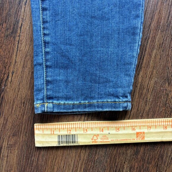 Judy Blue Relaxed Fit Jeans Distressed Dark Blue  Women’s Size 29 - Picture 10 of 11